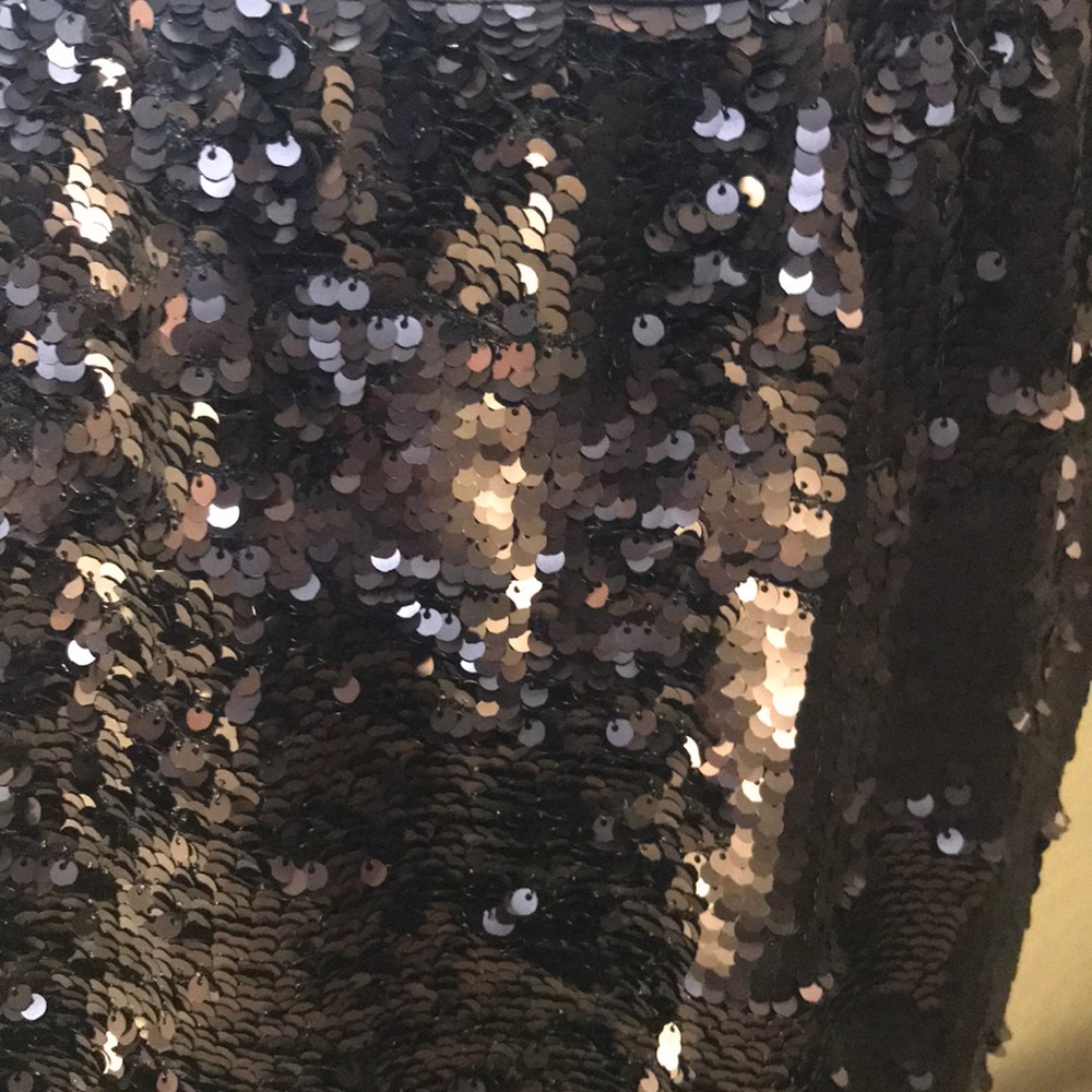 WHO WHAT WEAR Sequin Pencil Skirt NWOT - Picture 3 of 4
